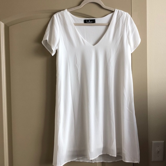 white loose dress - Picture 1 of 1